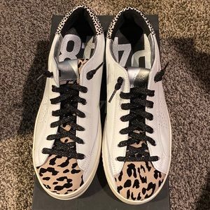 Leopard tongue sneaker :)